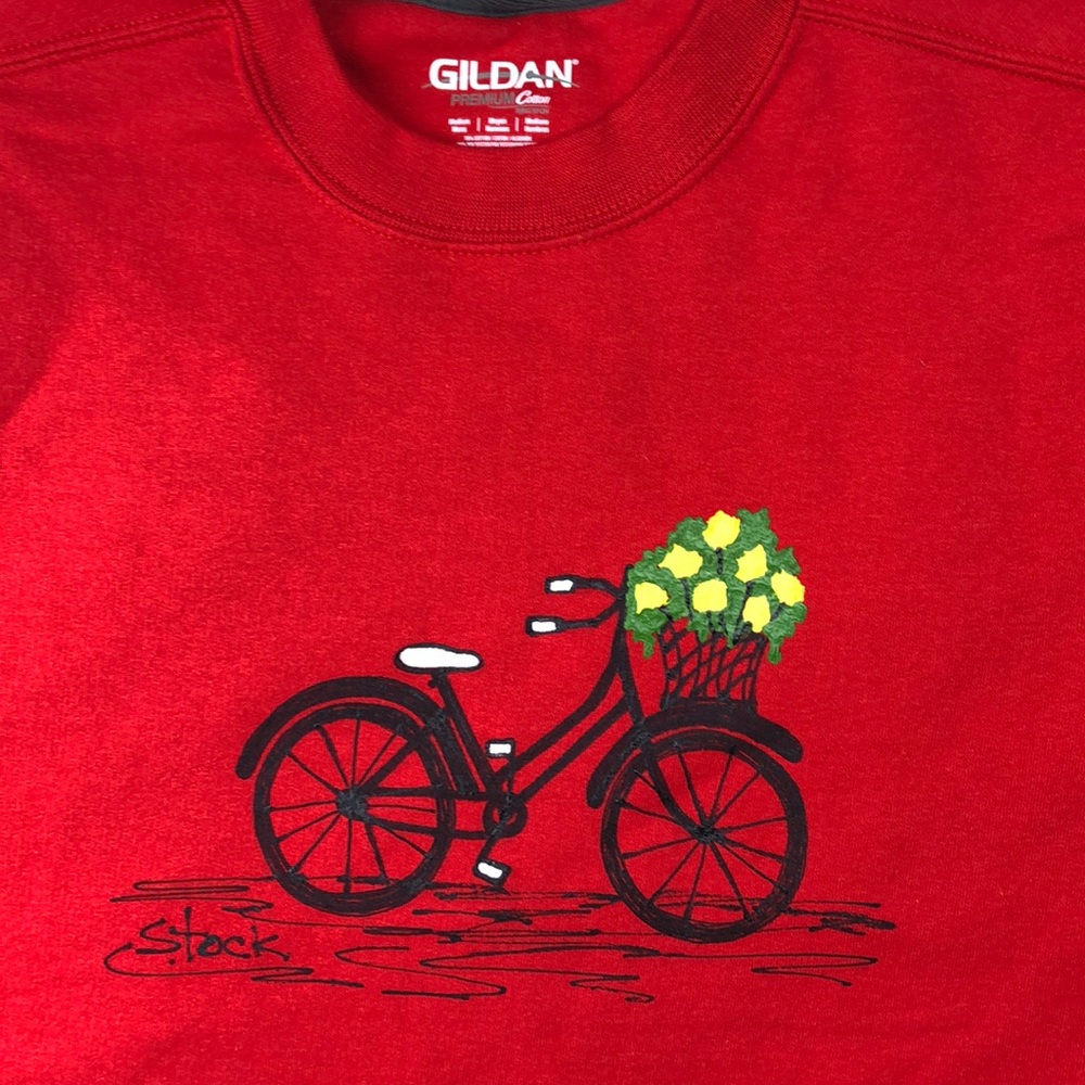 Sweatshirt TOP, NWT Female Design cut full